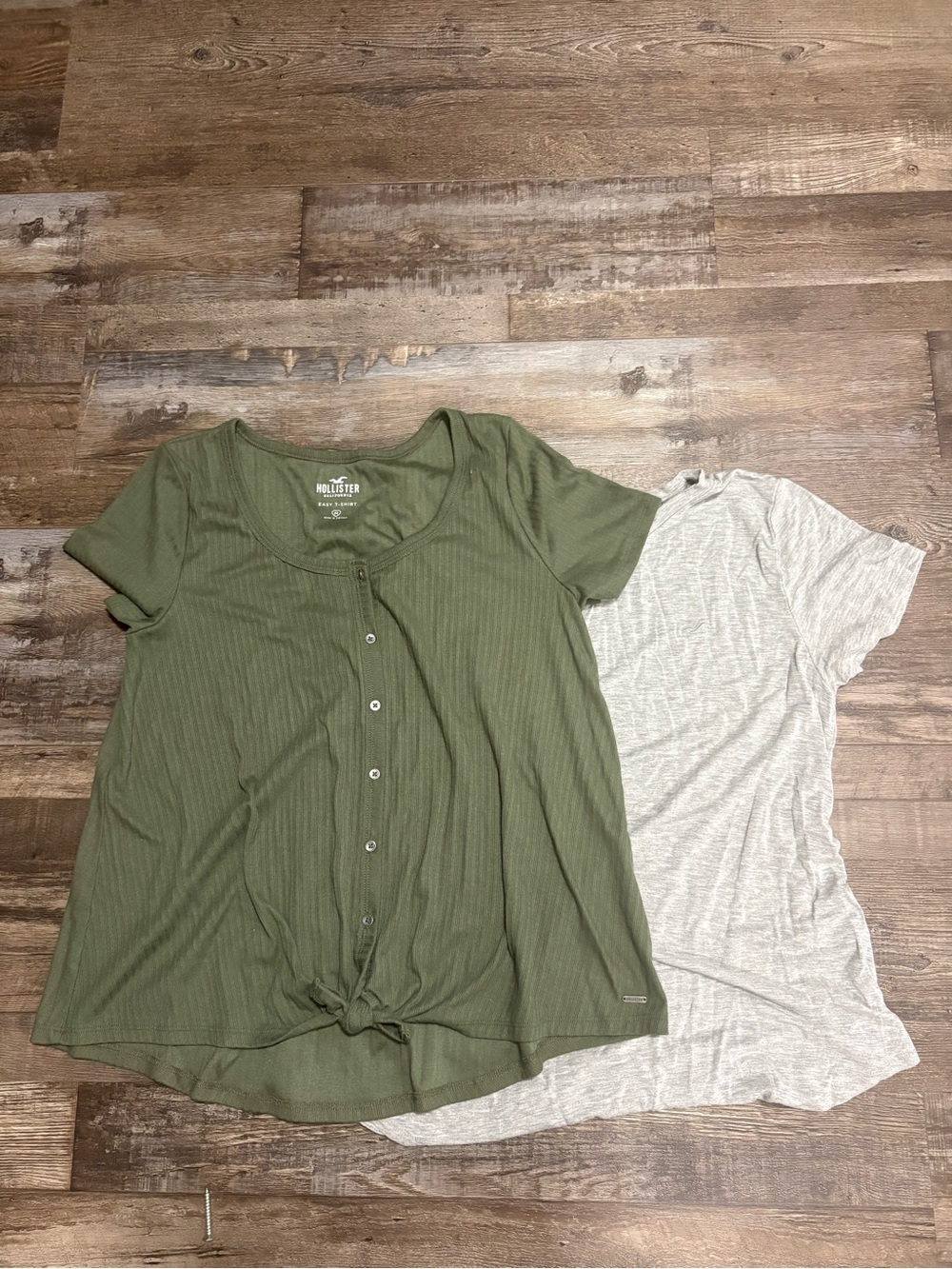 Hollister shirt bundle